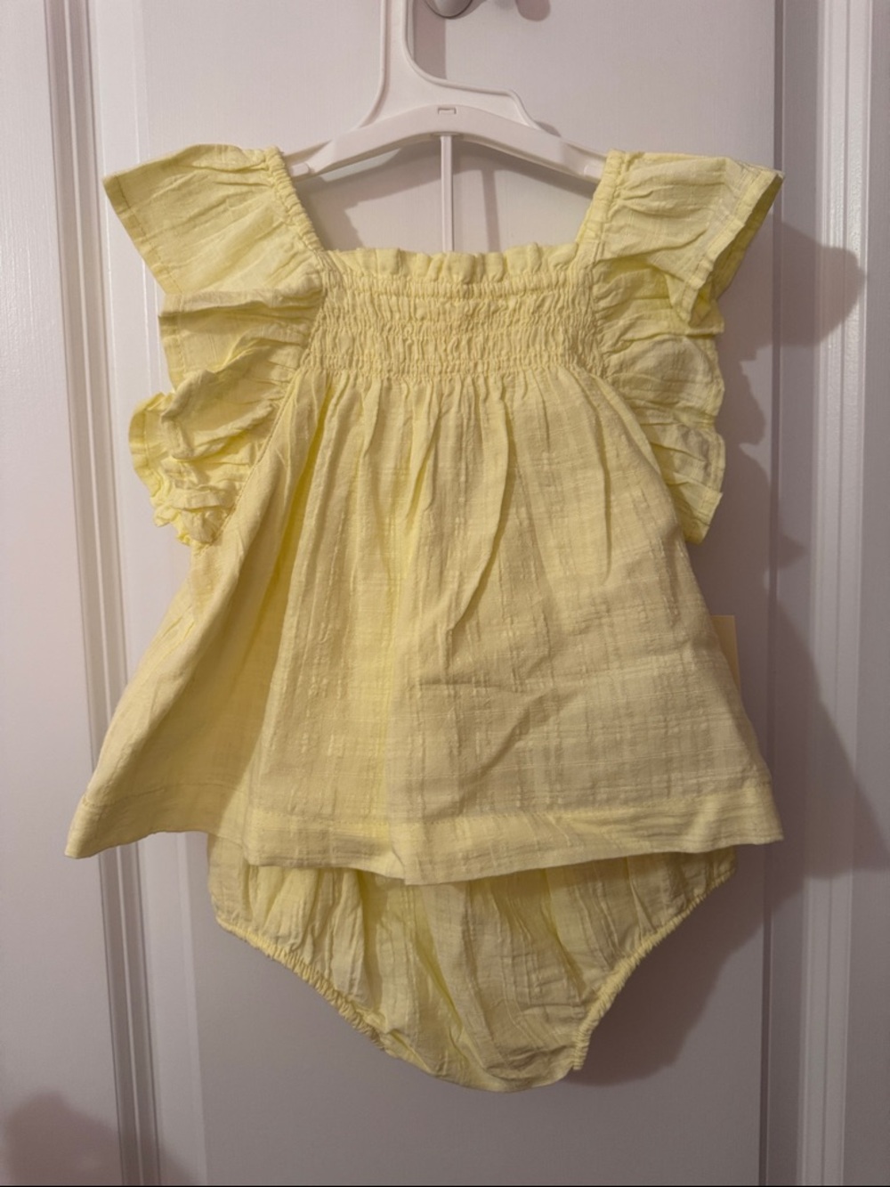 Cat & Jack Yellow Ruffle Baby Matching Set - Picture 3 of 5